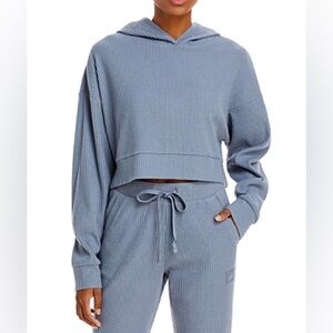 Alo Yoga Muse Hoodie in Steel Blue - Ribbed - Size Large